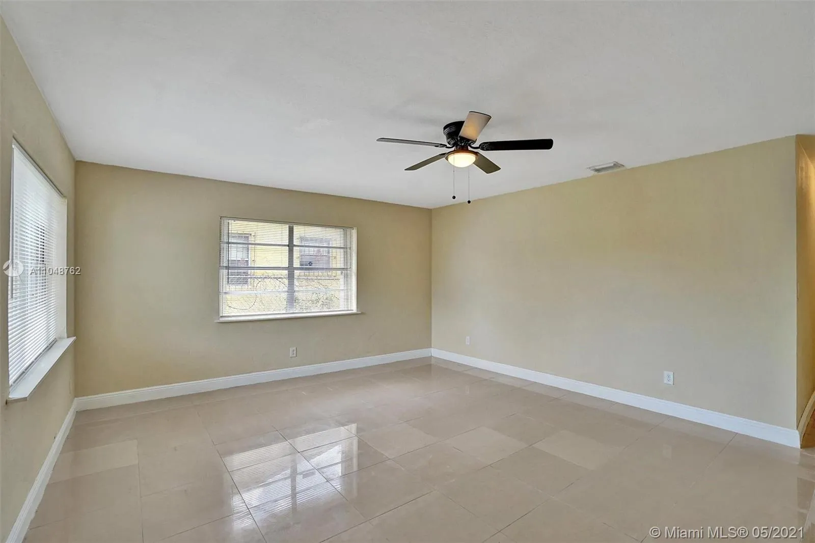 2714 NW 13th St, Fort Lauderdale FL 33311