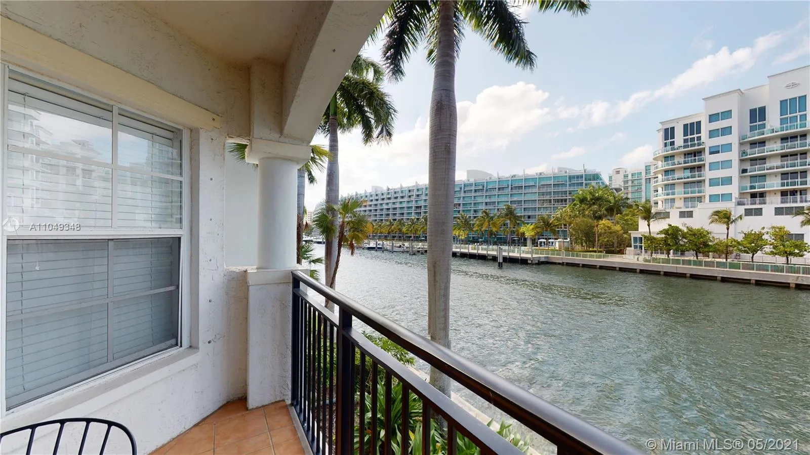 3 bedroom 2 bath for rent at 3135 NE 184th St # 2204, Aventura FL 33160