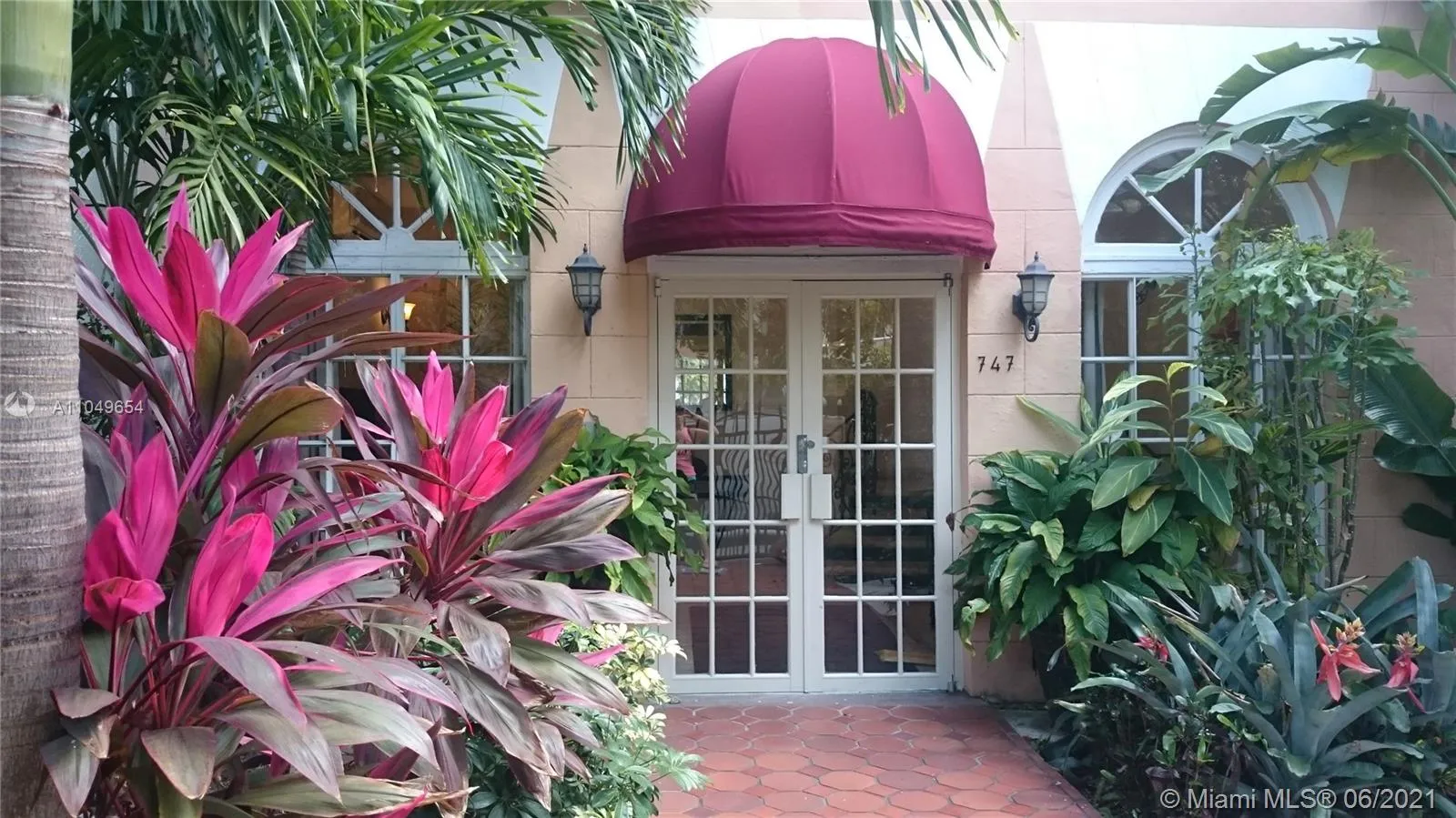 1 bedroom 1 bath for sale at 747 Michigan Ave # 101, Miami Beach FL 33139