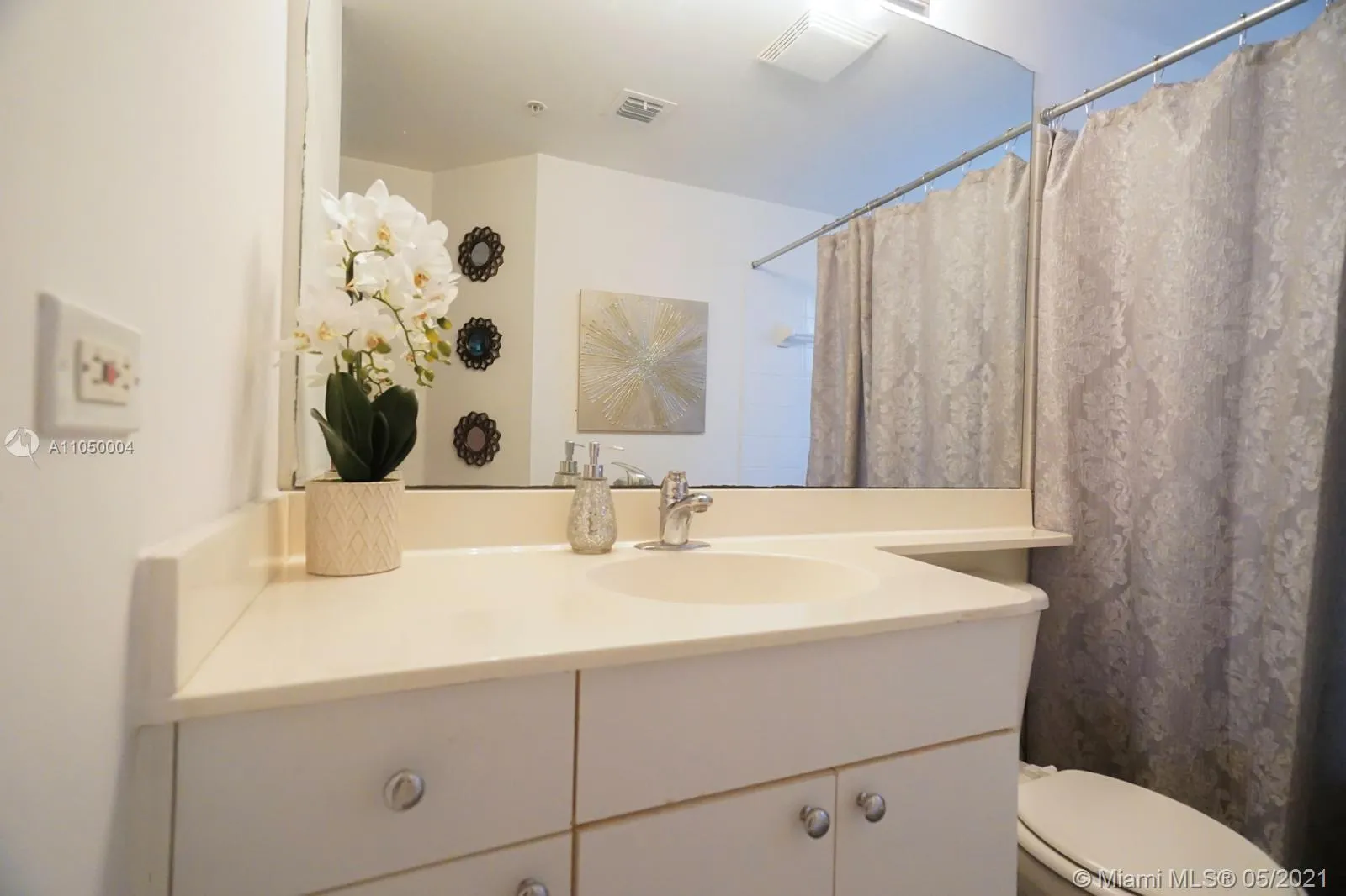 17145 N Bay Rd # 4403, Sunny Isles Beach FL 33160