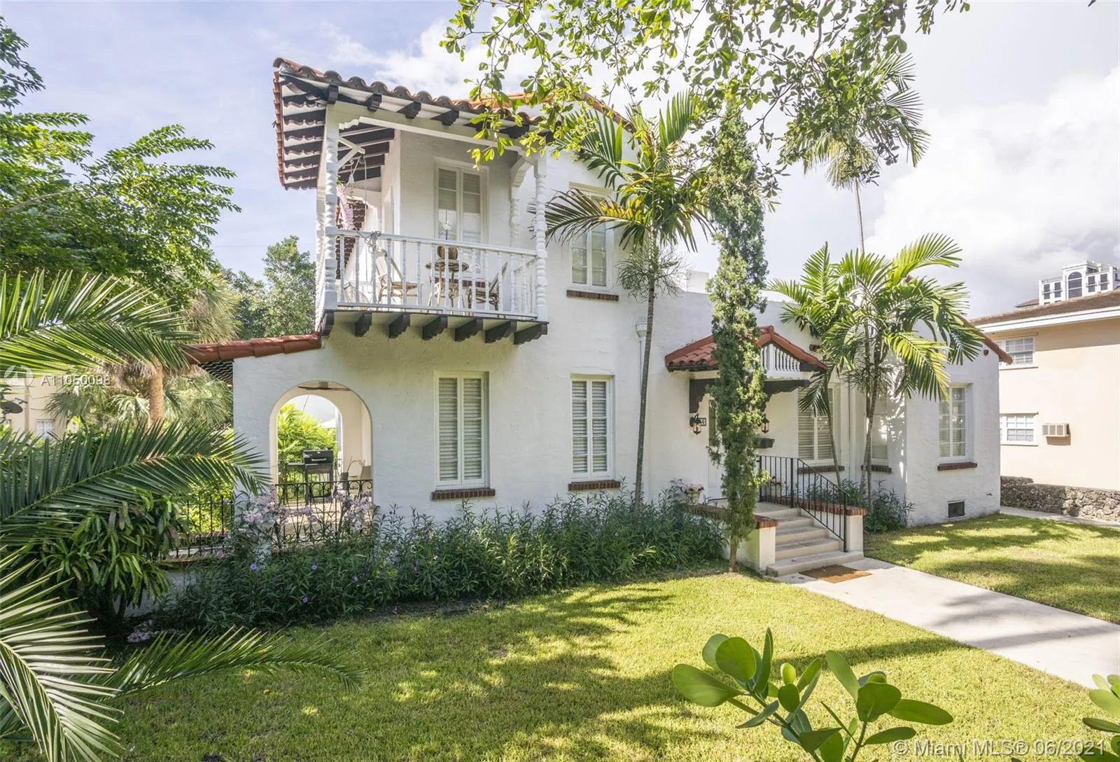 for sale at 36 Phoenetia Ave, Coral Gables FL 33134