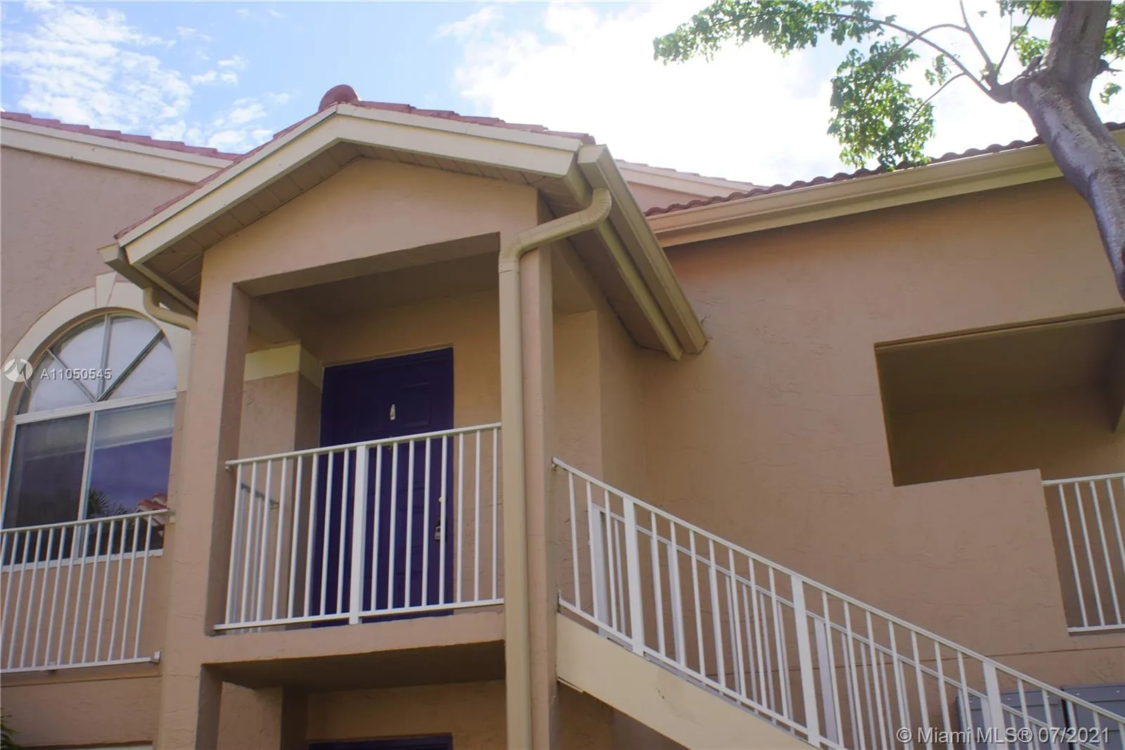 10521 SW 157th Pl # 201, Miami FL 33196