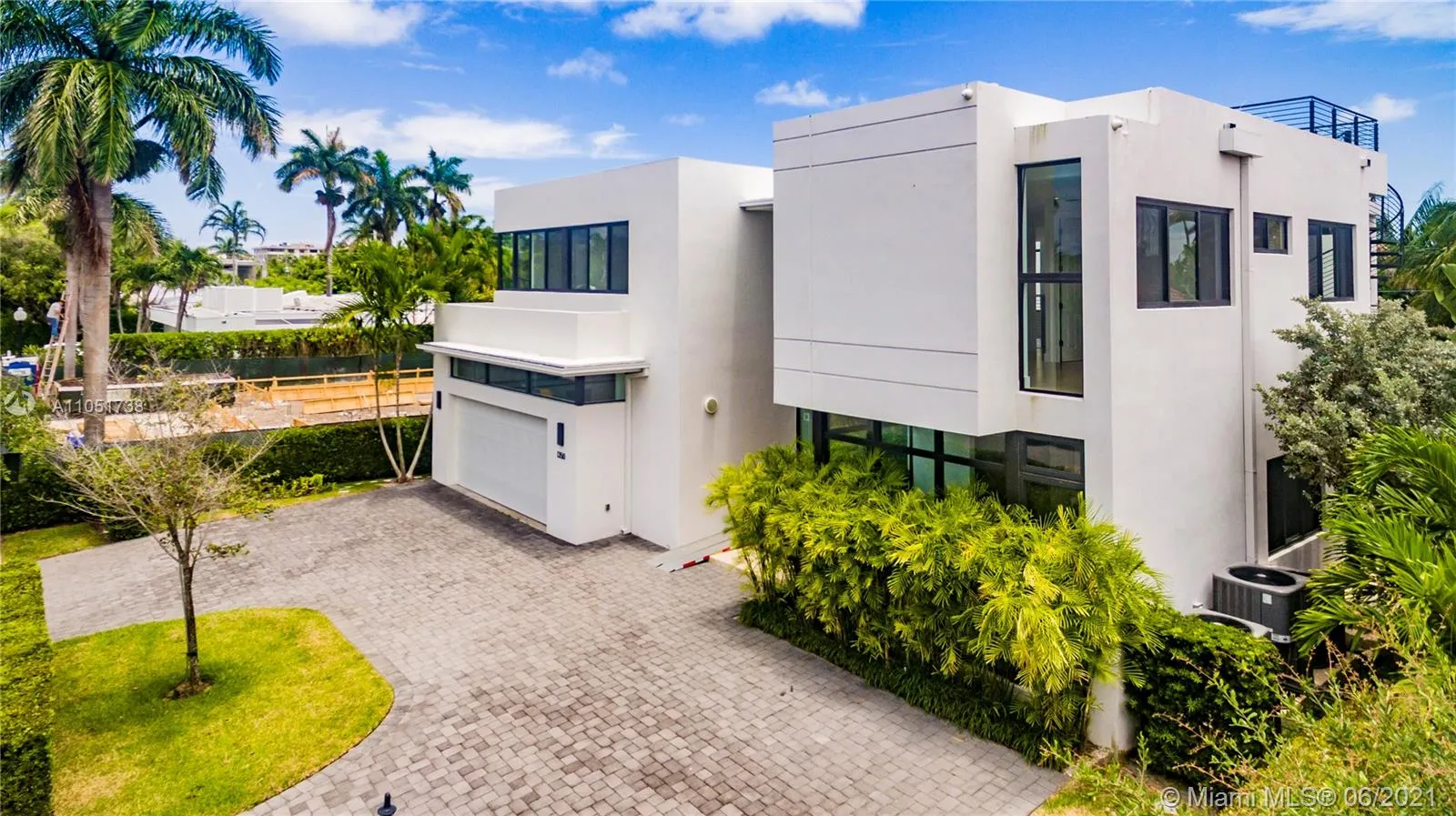 1350 98th St, Bay Harbor Islands FL 33154