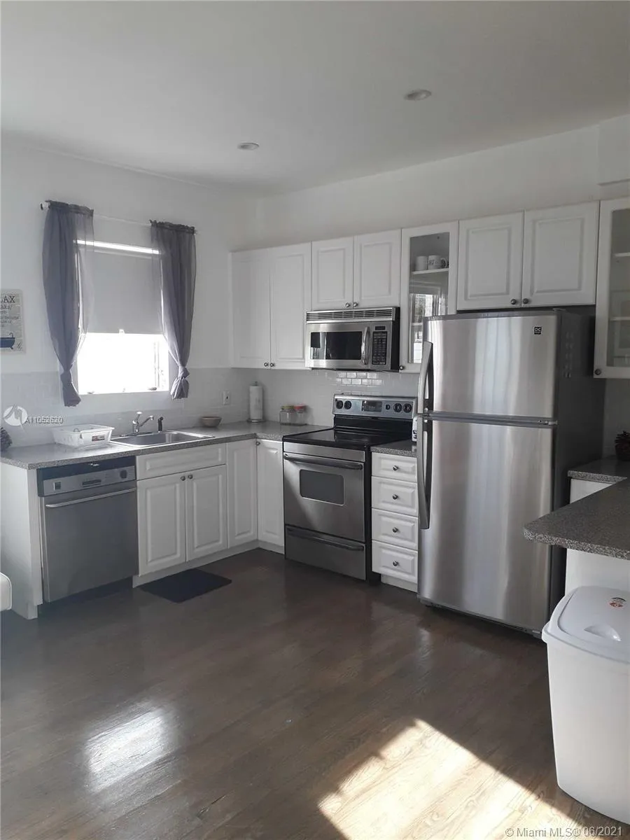 842 Meridian Ave # 3D, Miami Beach FL 33139