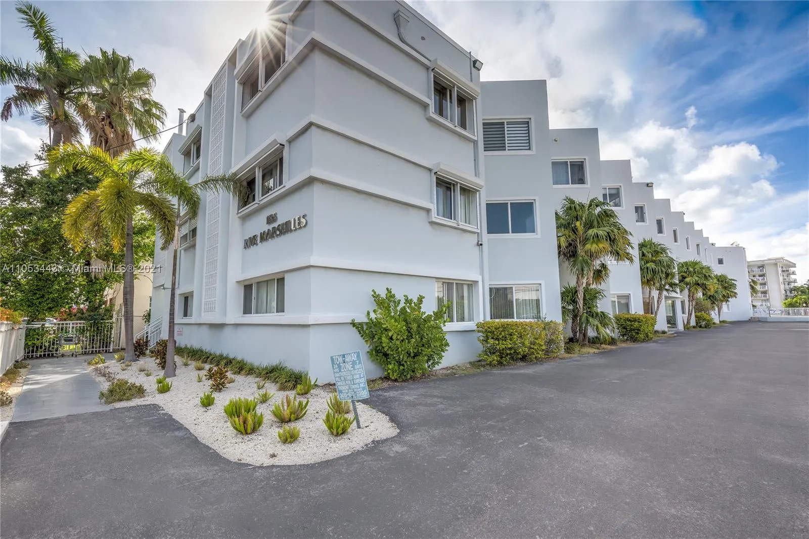 1185 Marseille Dr # 301, Miami Beach FL 33141