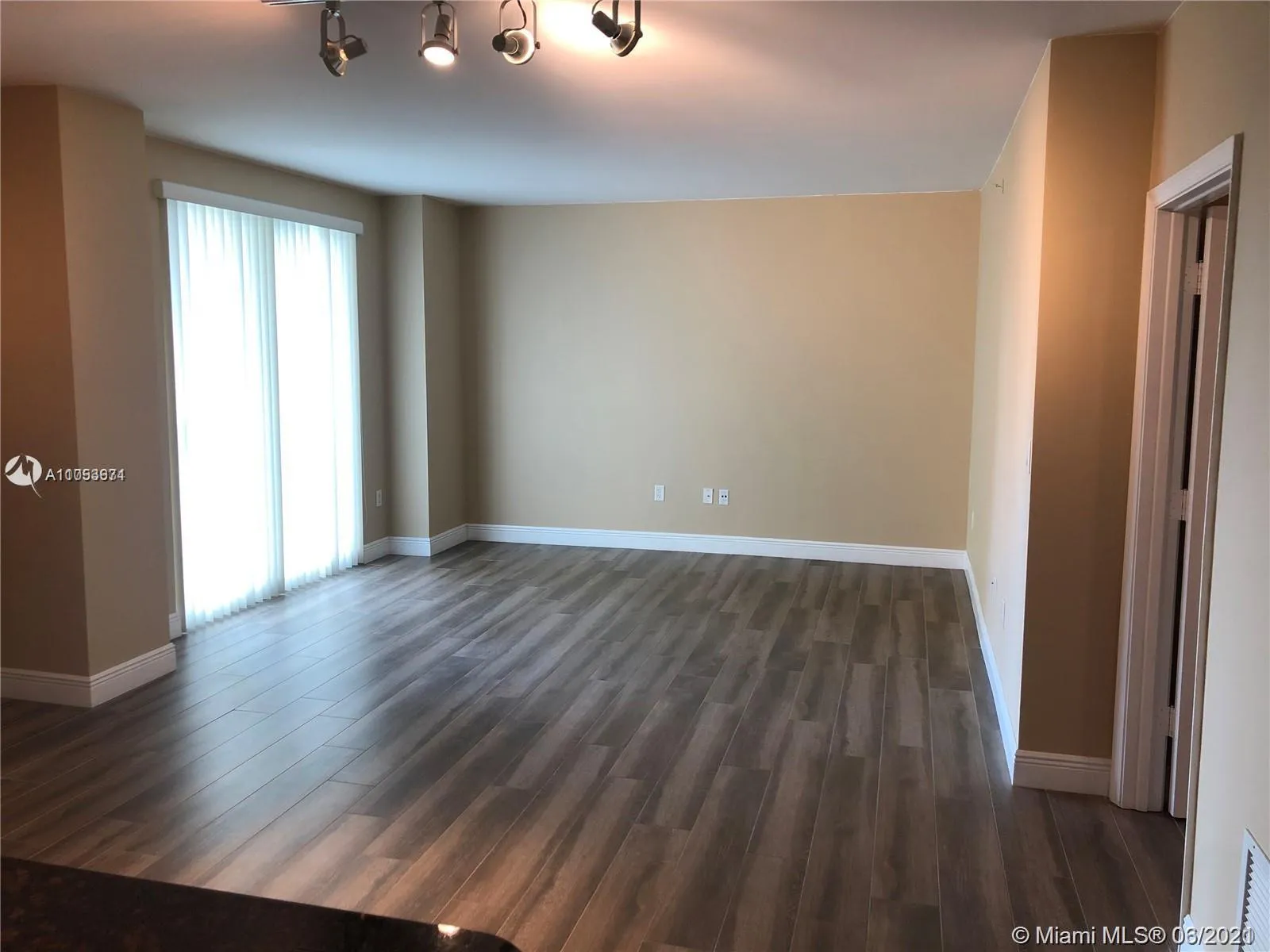 7350 SW 89th St # 706S, Miami FL 33156