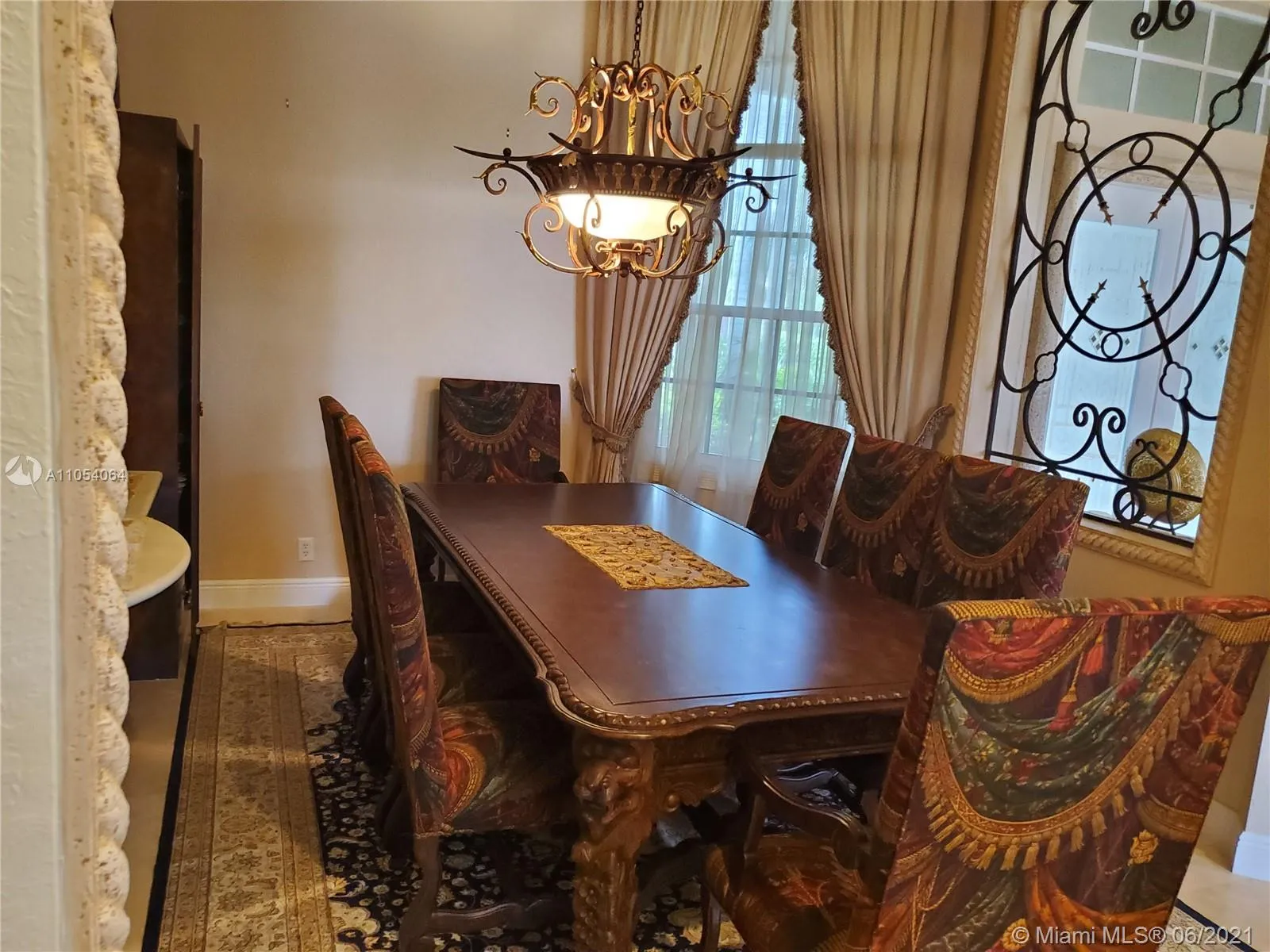 1525 Victoria Isle Way, Weston FL 33327