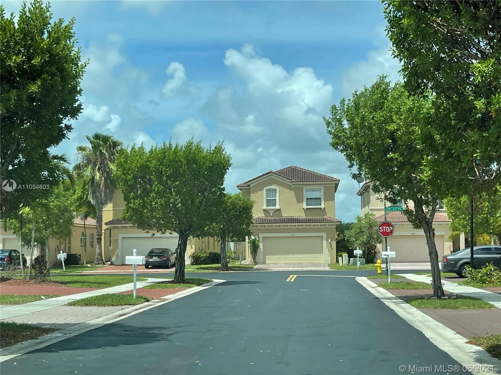 3 bedroom 2 bath for sale at 3708 NE 22nd Pl, Homestead FL 33033