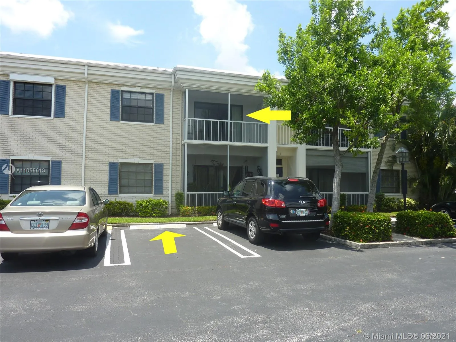 1 bedroom 1 bath for sale at 180 Cypress Club Dr # 834, Pompano Beach FL 33060