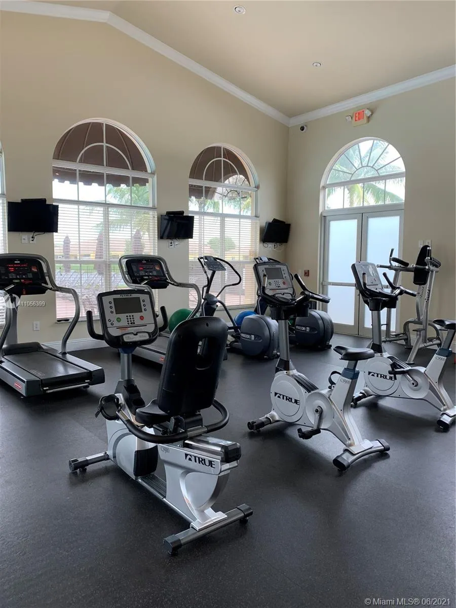 3395 NE 9th St # 101, Homestead FL 33033