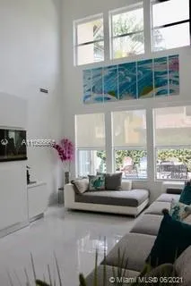 7060 NW 107th Pl, Doral FL 33178