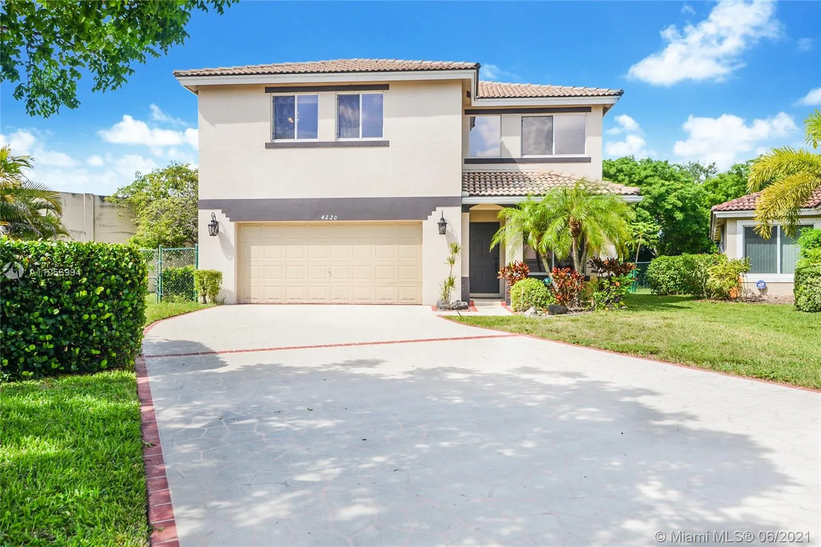 5 bedroom 3 bath for sale at 4220 NW 62nd Ct, Coconut Creek FL 33073