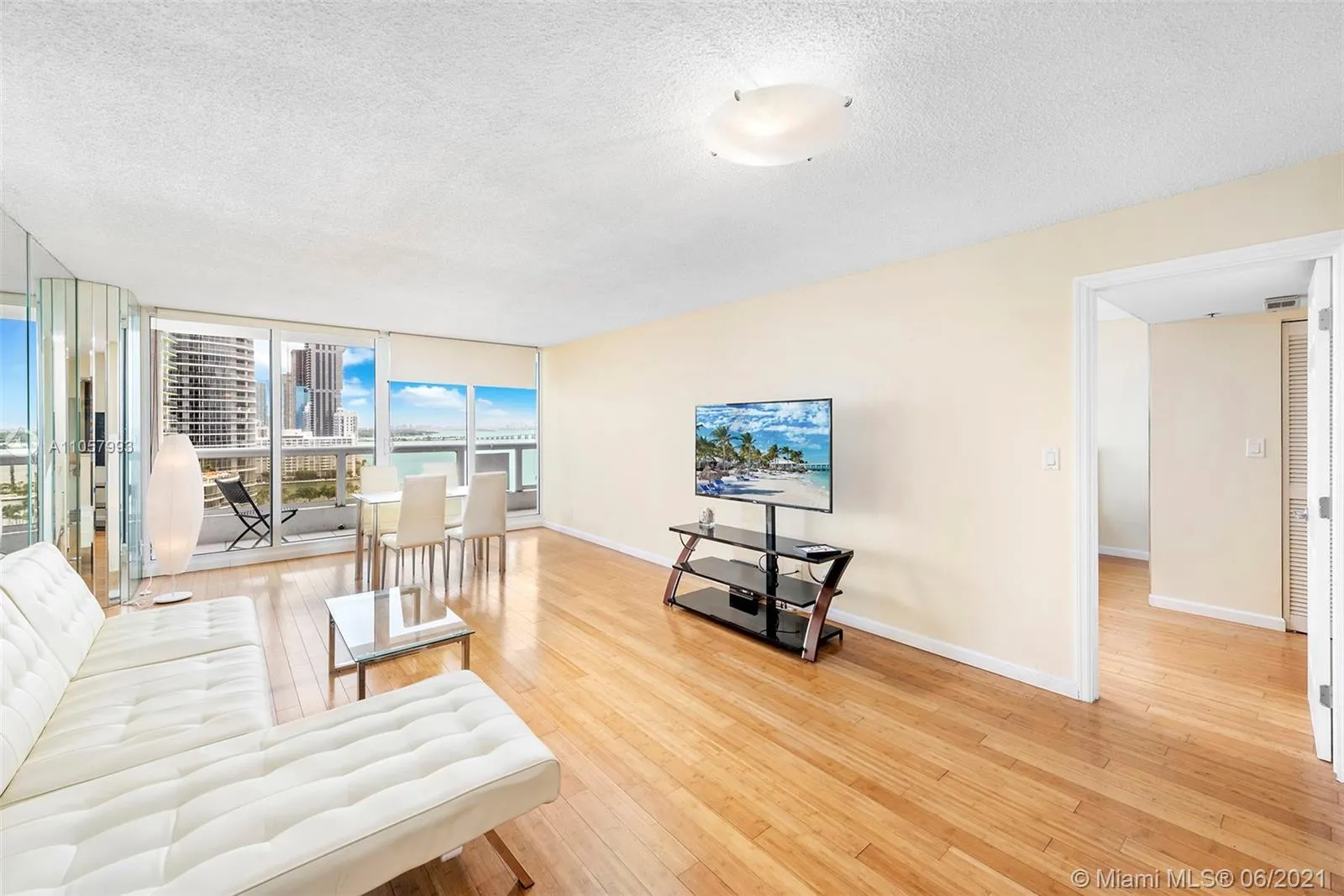 1 bedroom 1 bath for rent at 1717 N Bayshore Dr # 2248, Miami FL 33132