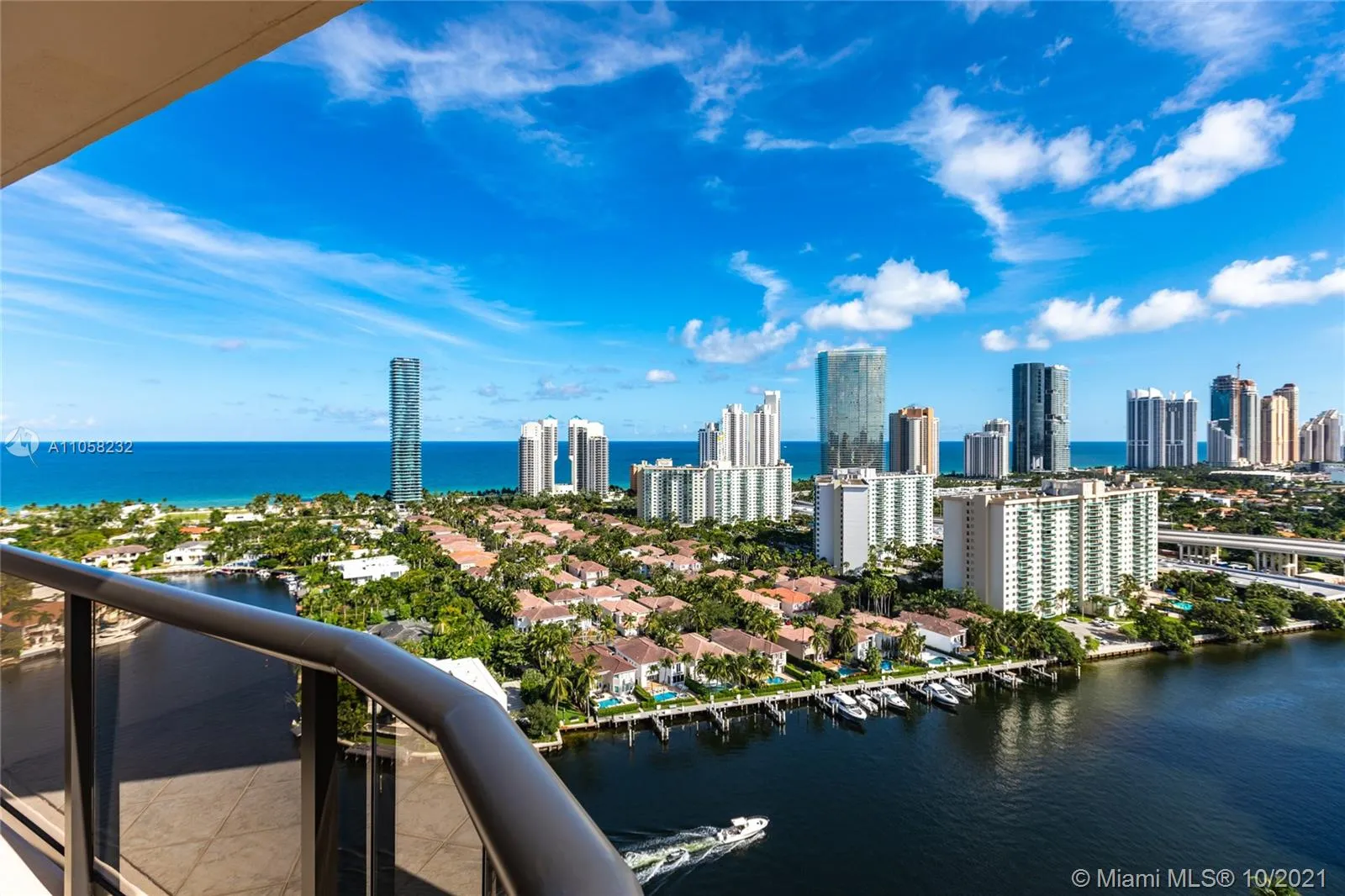 2 bedroom 2 bath for sale at 19667 Turnberry Way # 26B, Aventura FL 33180