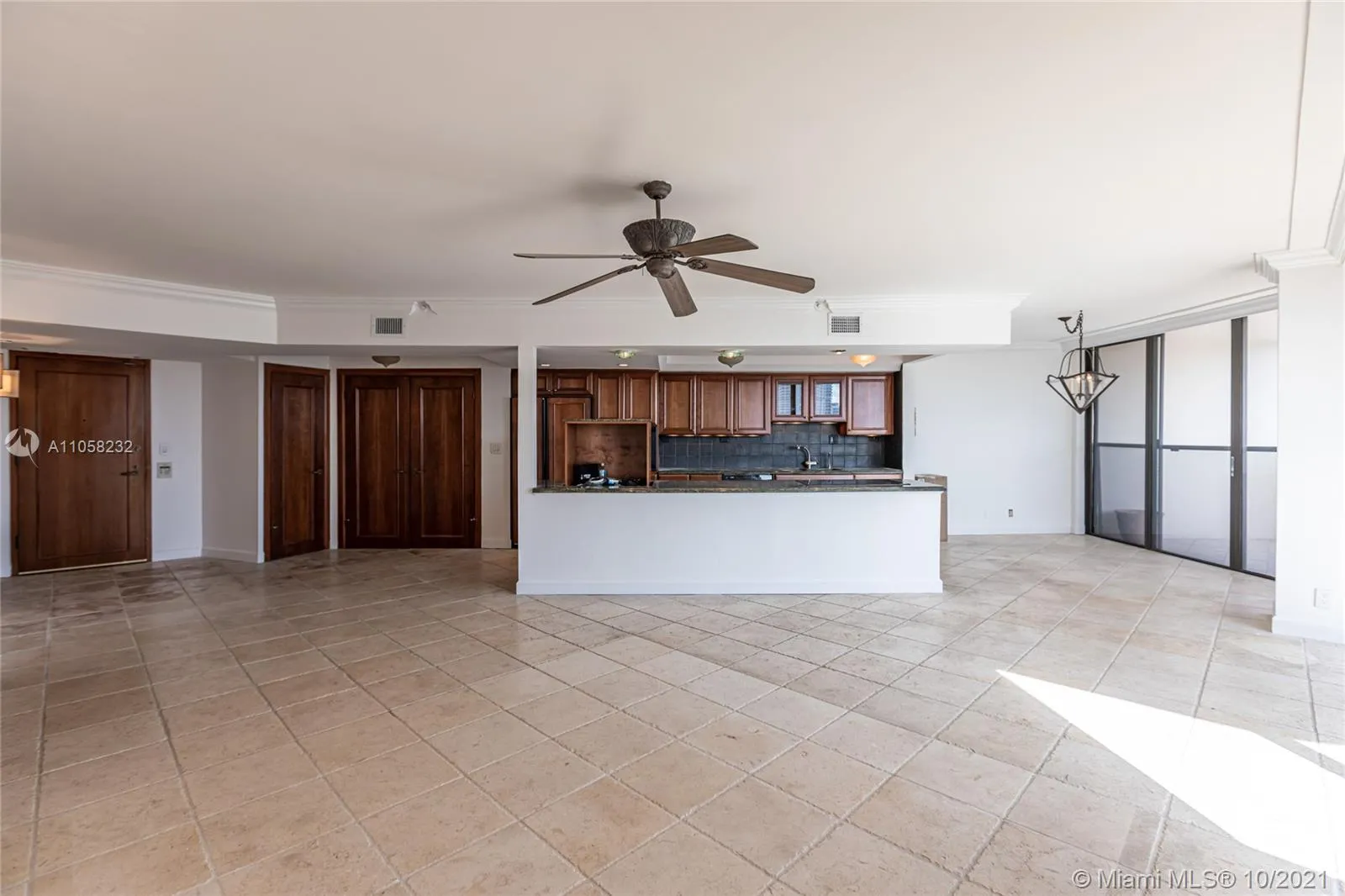 19667 Turnberry Way # 26B, Aventura FL 33180