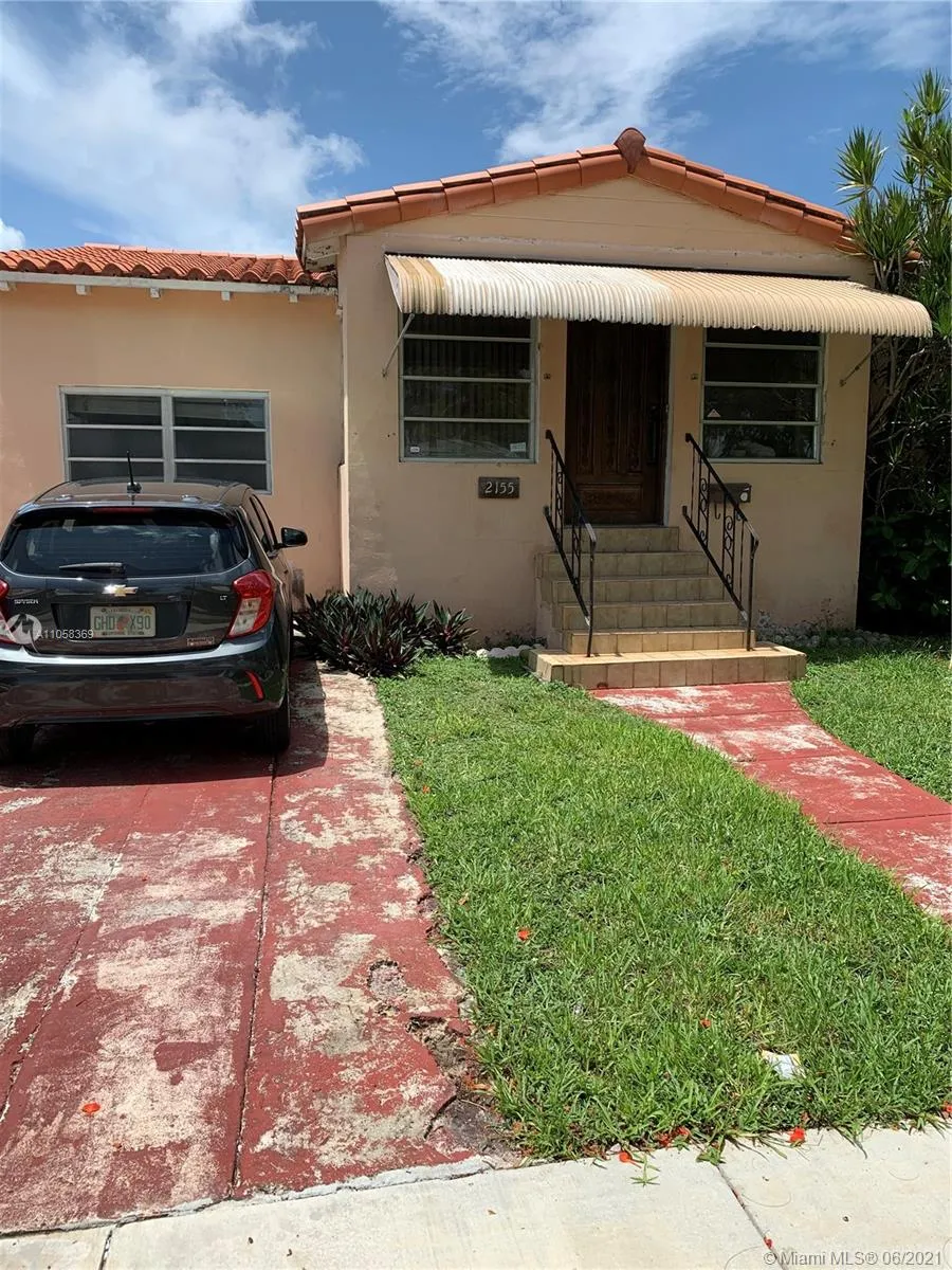 2155 SW 25th Ter, Miami FL 33133