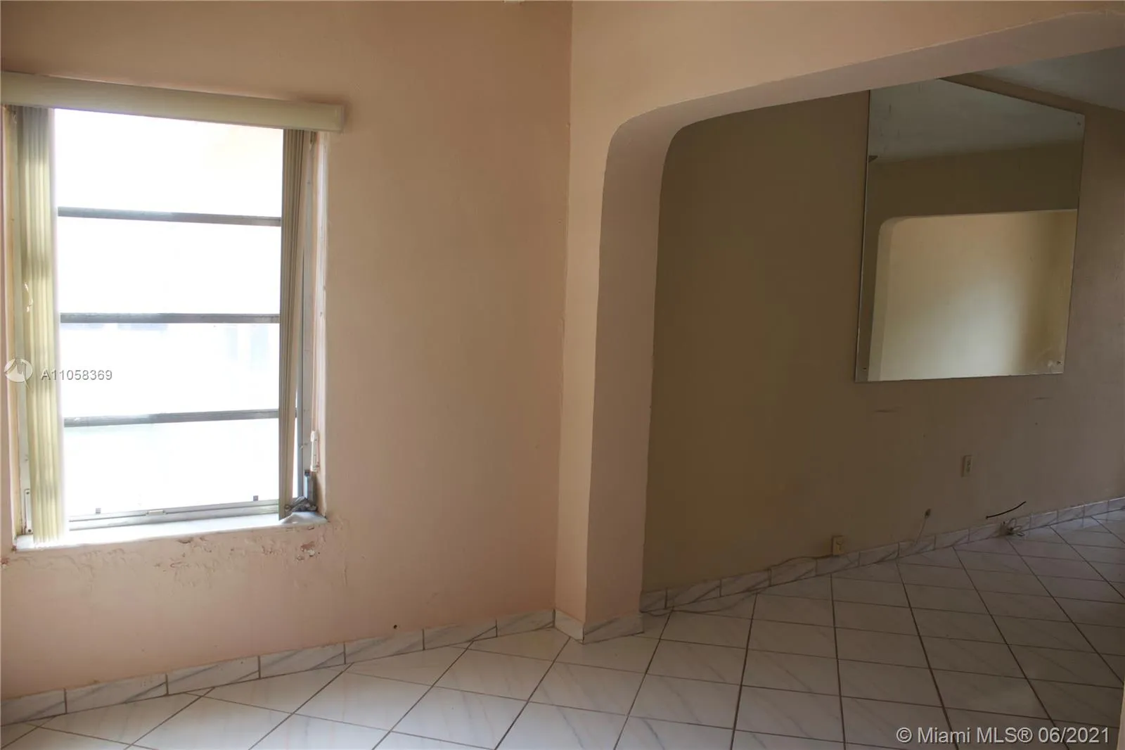 2155 SW 25th Ter, Miami FL 33133