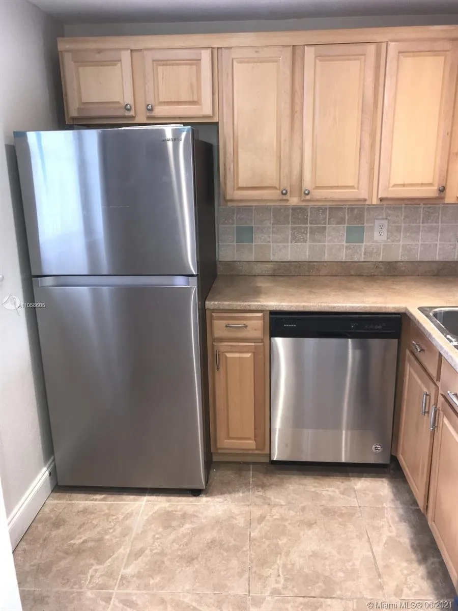 2800 NW 56th Ave # D304, Lauderhill FL 33313