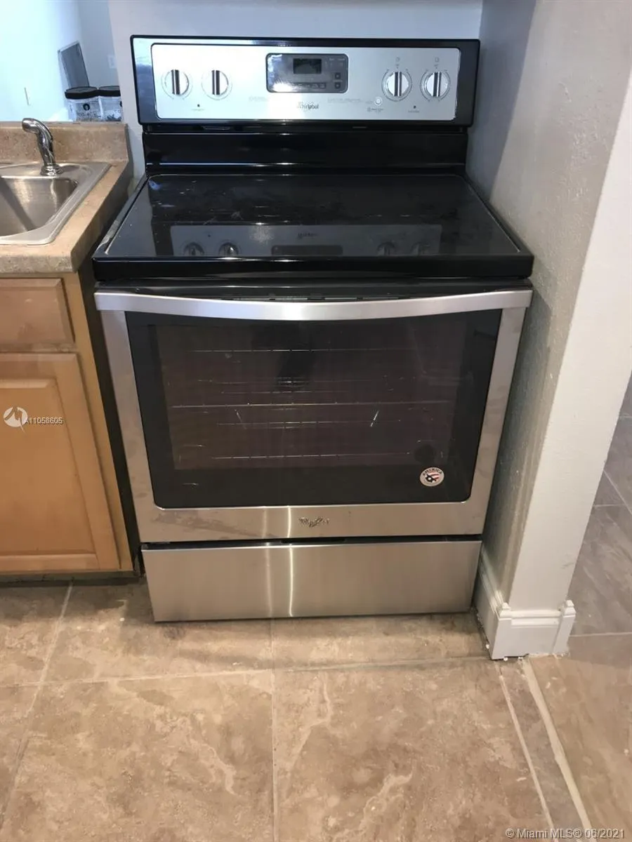 2800 NW 56th Ave # D304, Lauderhill FL 33313