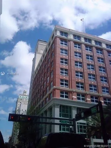 2 bedroom 1 bath for sale at 111 E Flagler St # 704, Miami FL 33131