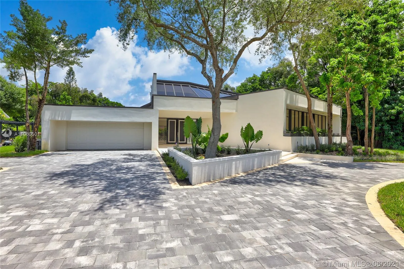 11861 NW 4th St, Plantation FL 33325