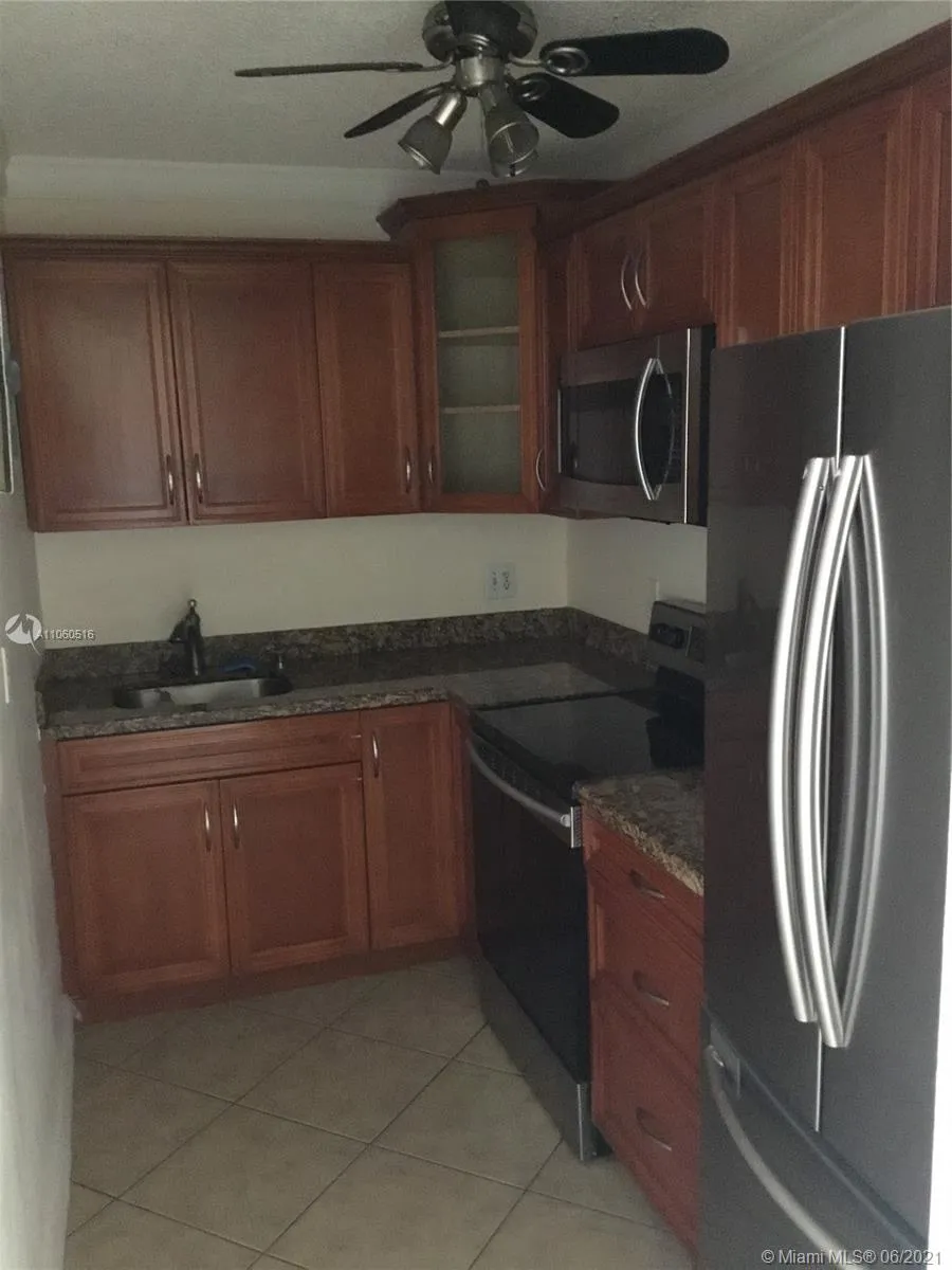 200 S Birch Rd # 211, Fort Lauderdale FL 33316