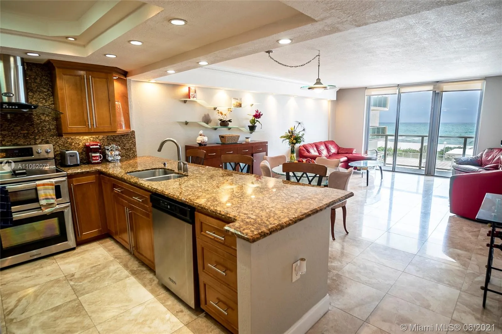 5701 Collins Ave # 310, Miami Beach FL 33140