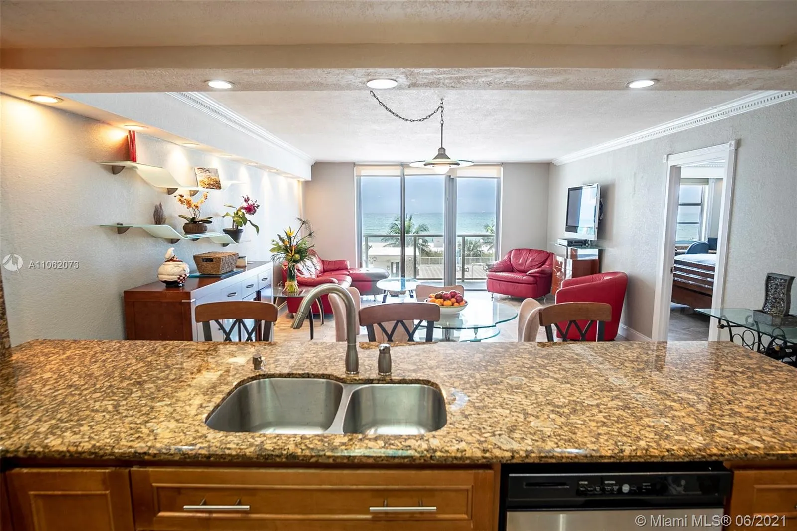 5701 Collins Ave # 310, Miami Beach FL 33140