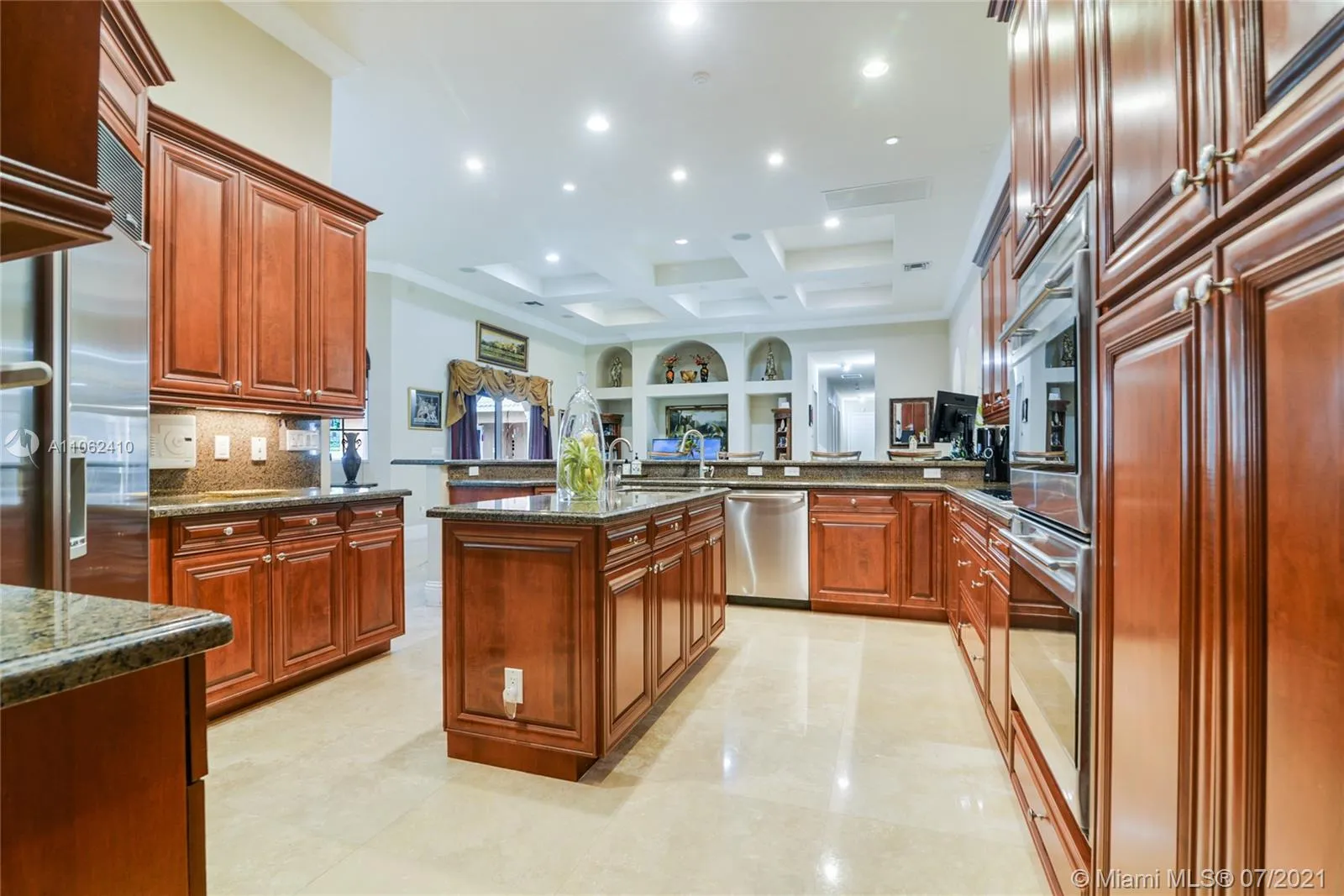 13751 Pine Meadow Ct, Davie FL 33325