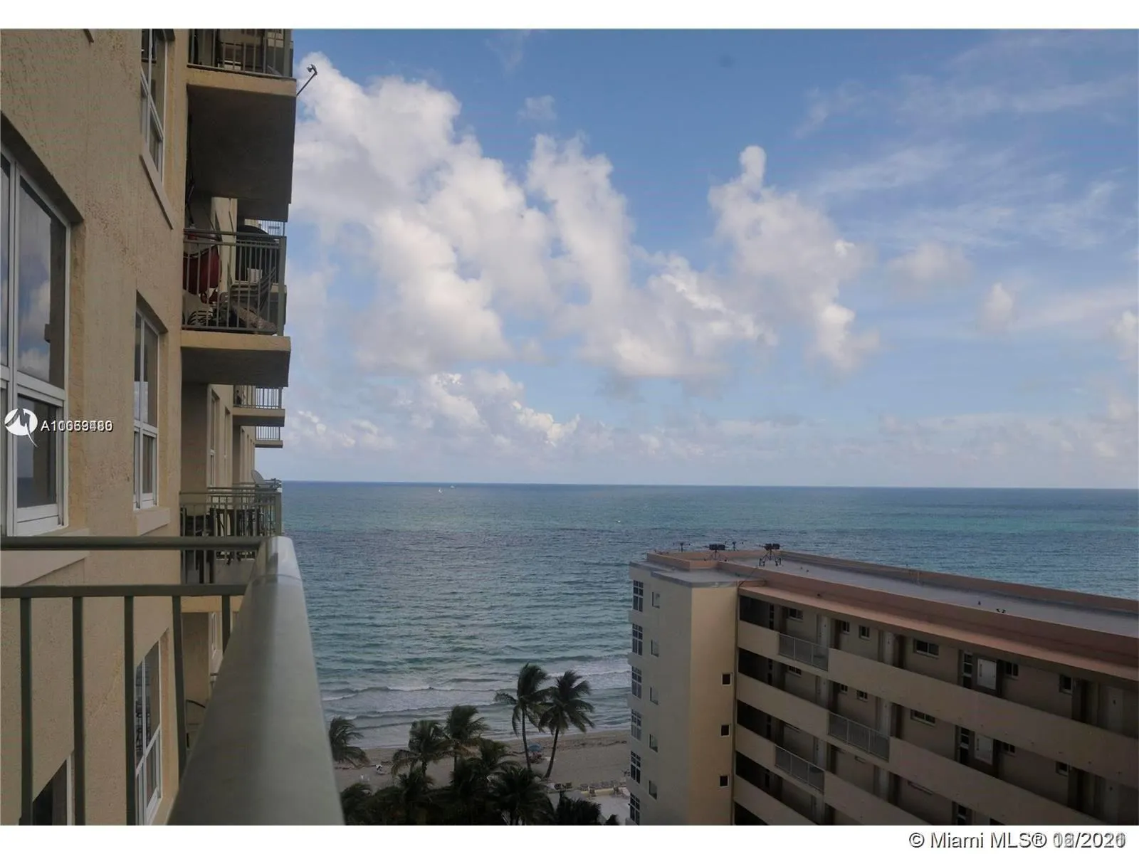 2 bedroom 2 bath for rent at 2080 S Ocean Dr # 1005, Hallandale Beach FL 33009