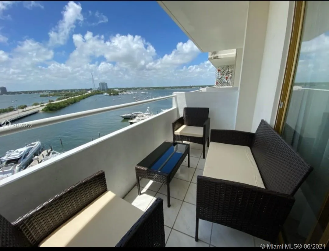 7904 West Dr # 810, North Bay Village FL 33141