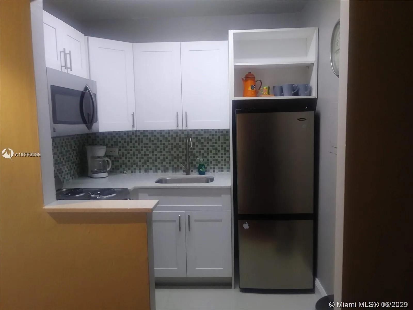 7904 West Dr # 810, North Bay Village FL 33141