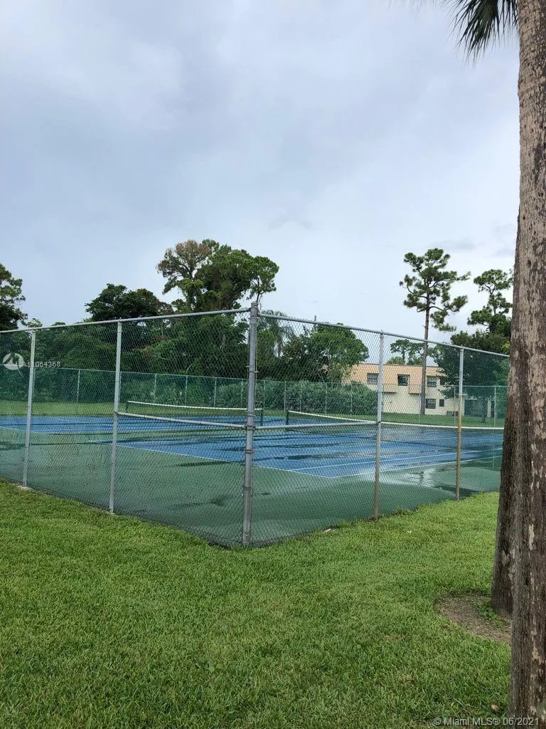 4545 Oak Terrace Dr # 4545, Green Acres FL 33463