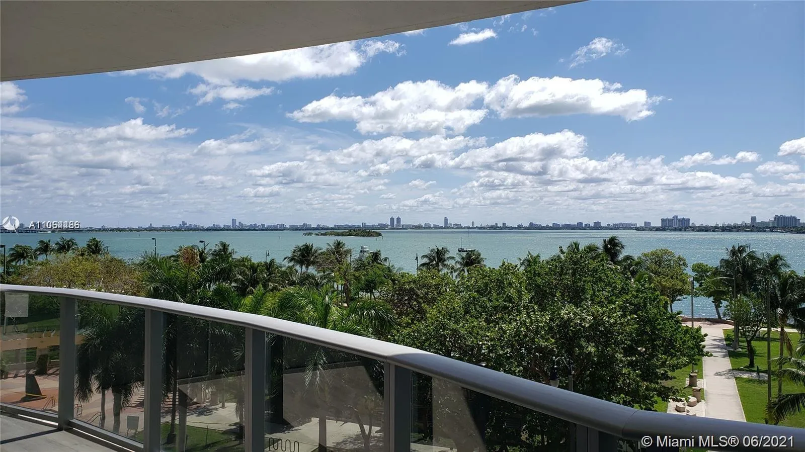 2 bedroom 2 bath for sale at 488 NE 18th St # 406, Miami FL 33132