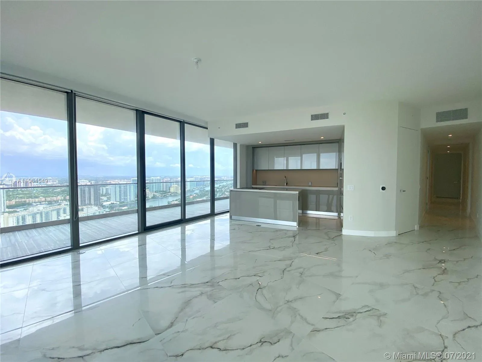18975 Collins Ave # 3605, Sunny Isles Beach FL 33160