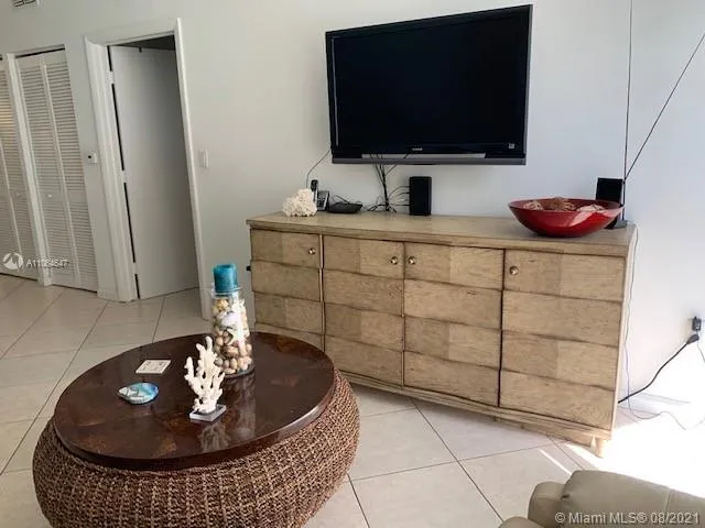 6365 NE Collins Ave # 1106, Miami Beach FL 33141