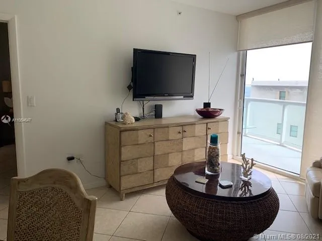 6365 NE Collins Ave # 1106, Miami Beach FL 33141