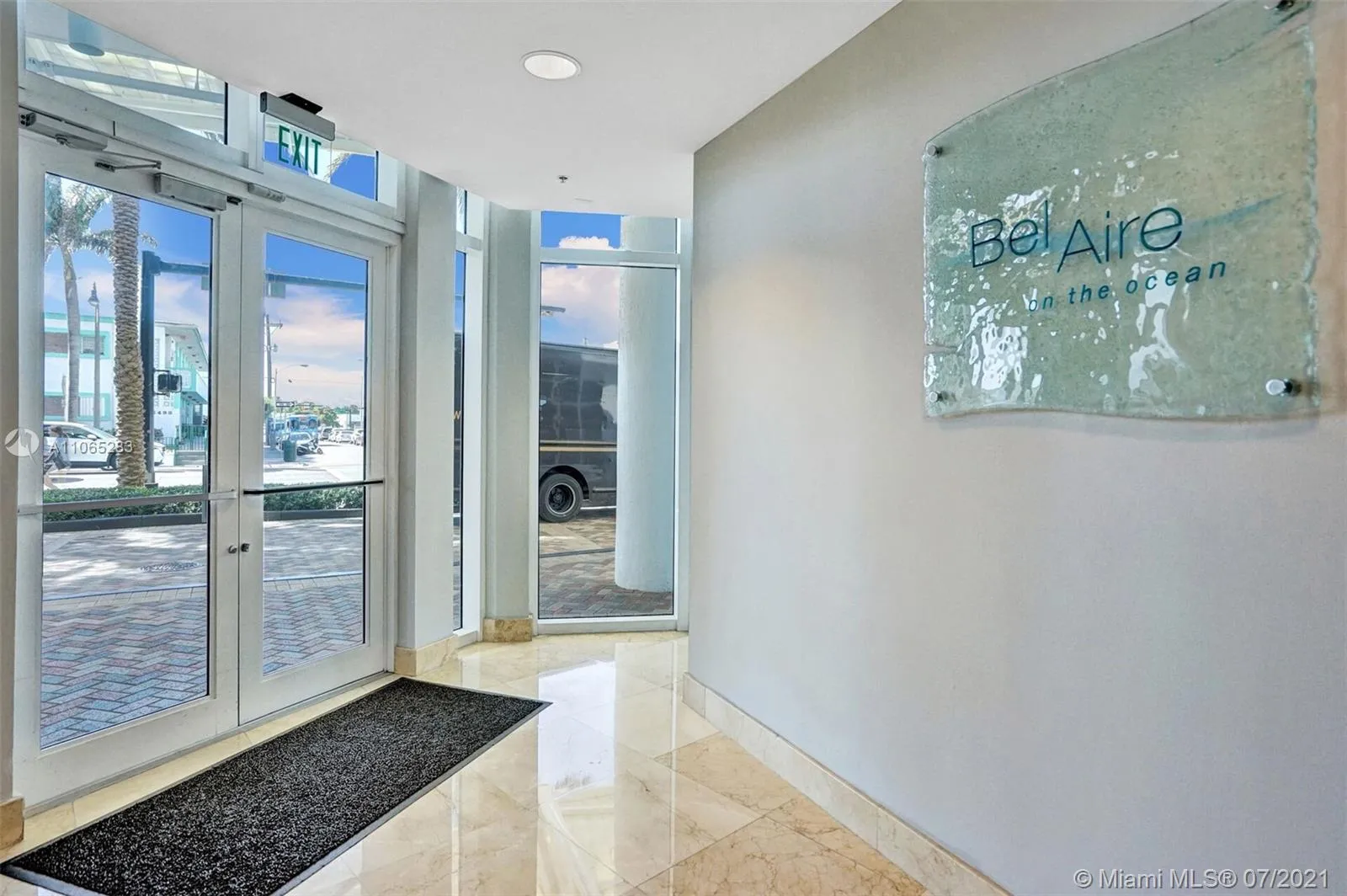 6515 Collins Ave # 708, Miami Beach FL 33141