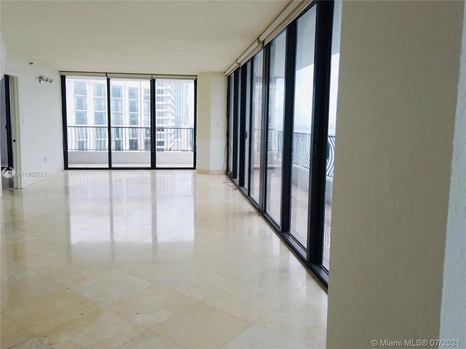 555 NE 15th St # 31C, Miami FL 33132