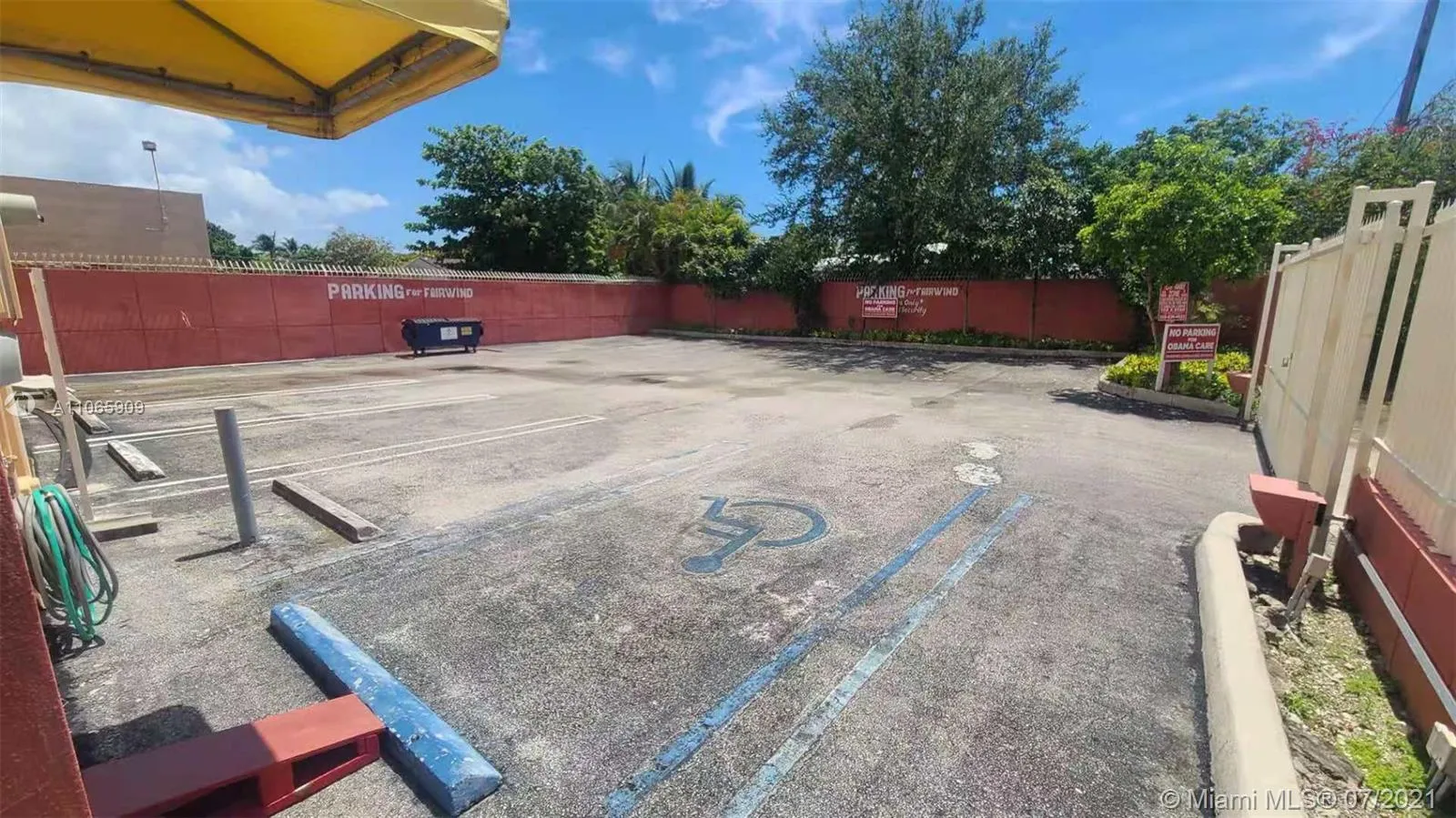 8301 Biscayne Blvd, Miami FL 33138