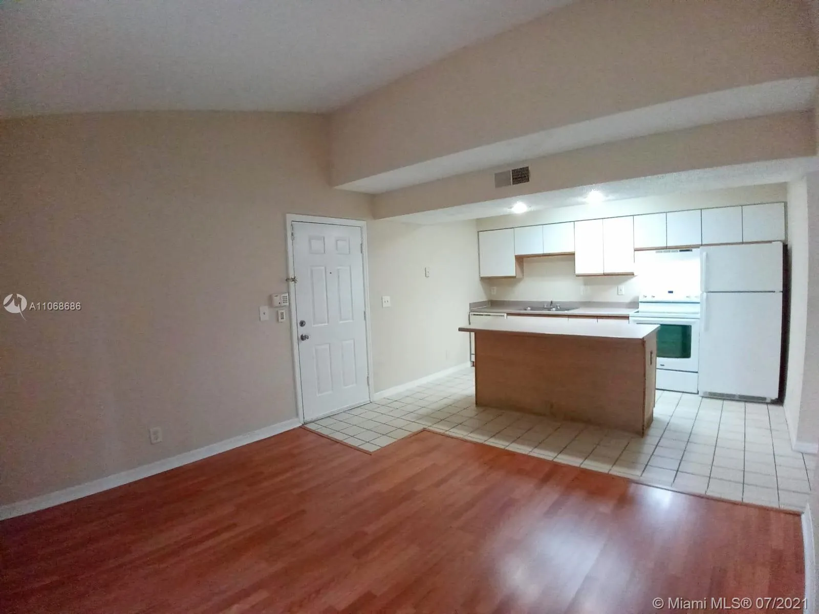 4055 W Mcnab Rd # H303, Pompano Beach FL 33069