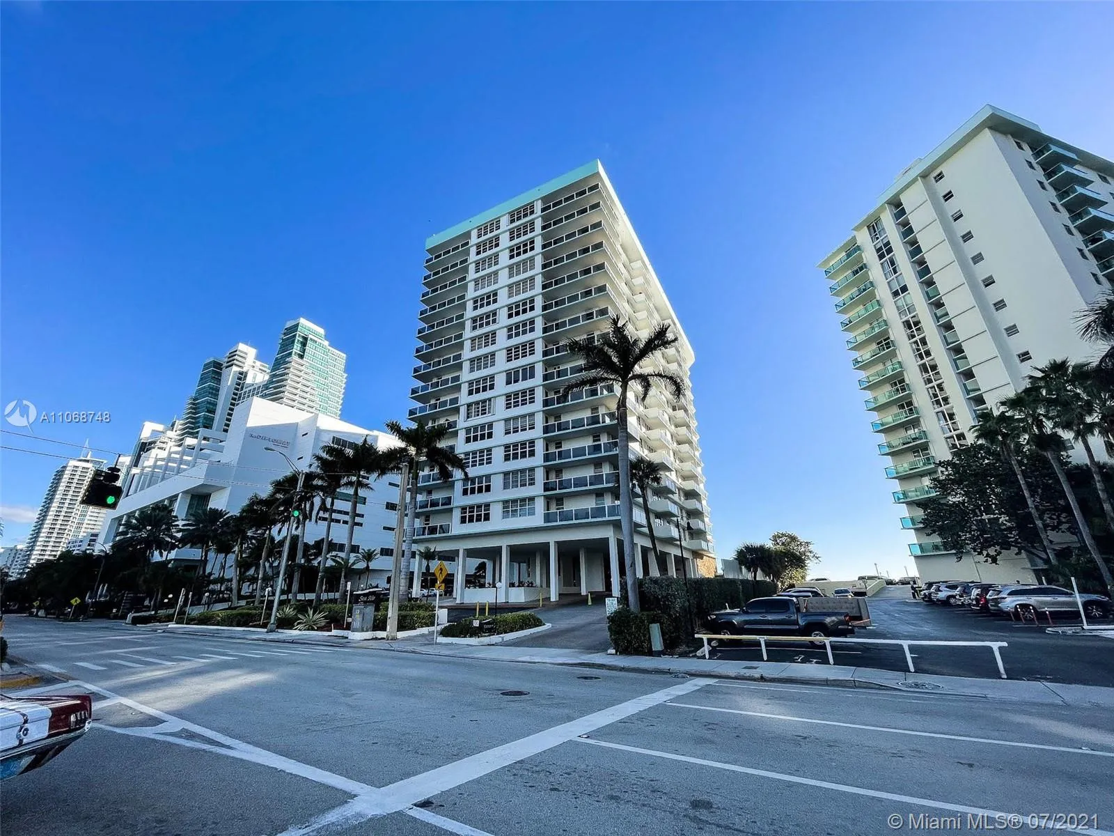 2 bedroom 2 bath for sale at 3725 S Ocean Dr # 717, Hollywood FL 33019