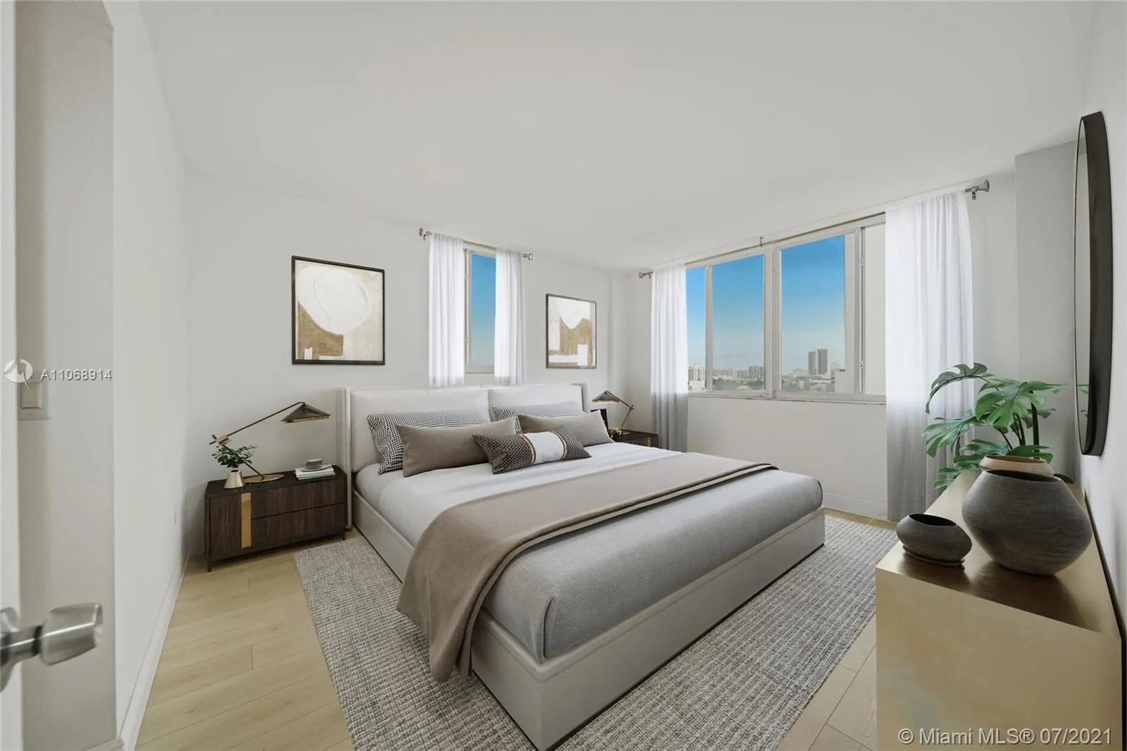 1345 Lincoln Rd # 1006, Miami Beach FL 33139