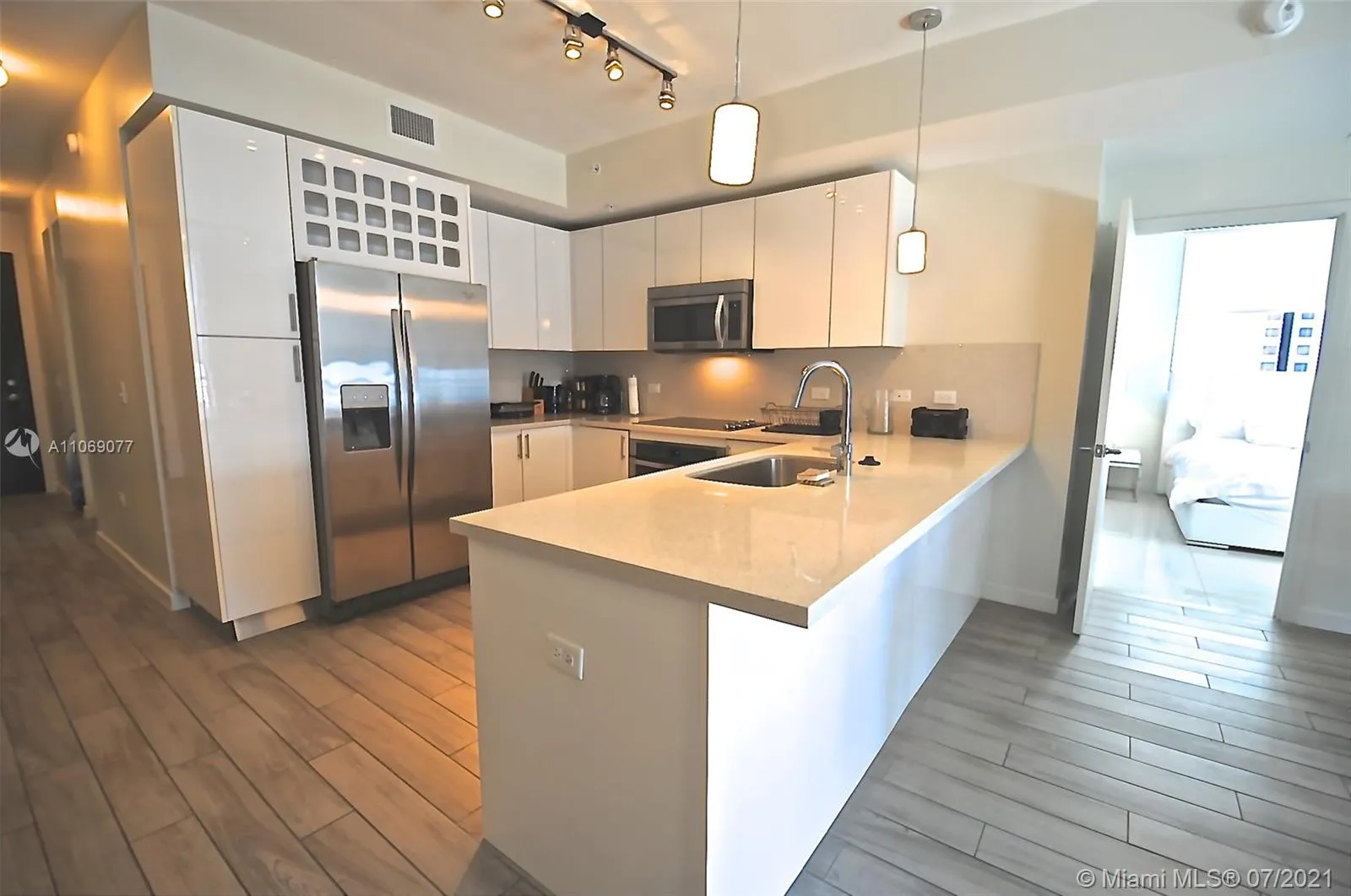999 SW 1st Ave # 2802, Miami FL 33130