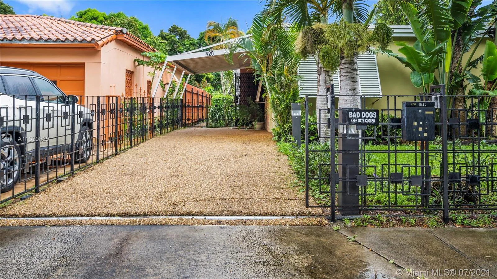 3 bedroom 2 bath for sale at 420 NE 90th St, El Portal FL 33138