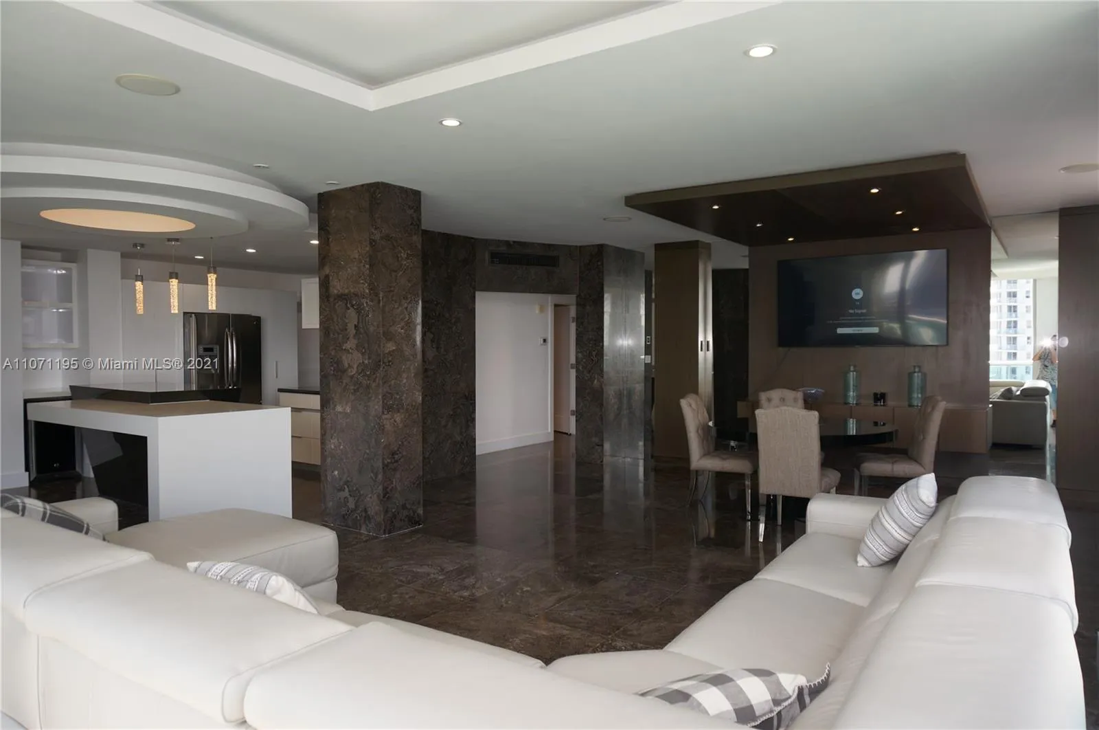 3 bedroom 3 bath for rent at 4001 S Ocean Dr, Hollywood FL 33019