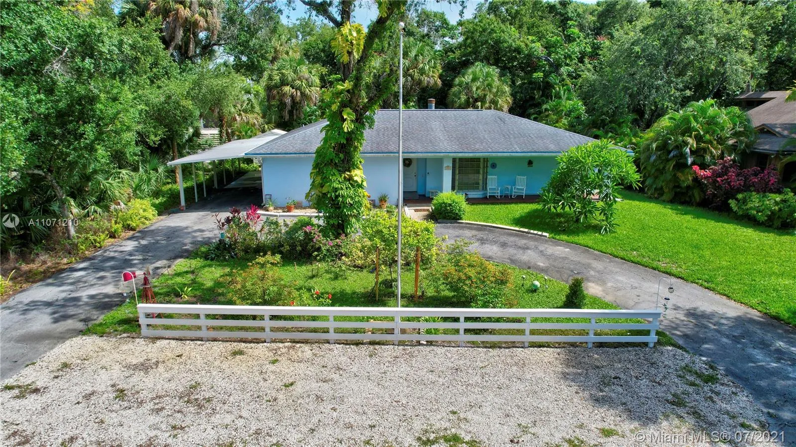 1751 SW 30th Pl, Fort Lauderdale FL 33315