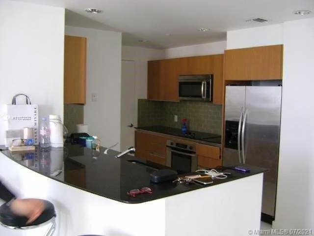 1060 Brickell Ave # 3805, Miami FL 33131