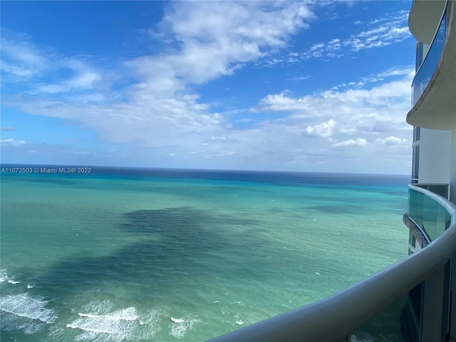 3 bedroom 3 bath for rent at 16001 Collins Ave # 3803, Sunny Isles Beach FL 33160