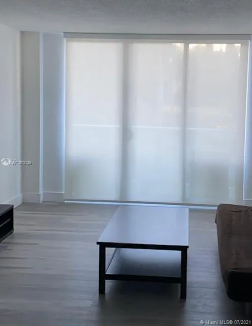 2 bedroom 1 bath for rent at 19370 Collins Ave # 124, Sunny Isles Beach FL 33160